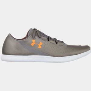 Under Armour Shoes - Excellent Condition Women’s UNDER ARMOUR Under Armour Shoes - Excellent Condition Women’s UNDER ARMOUR